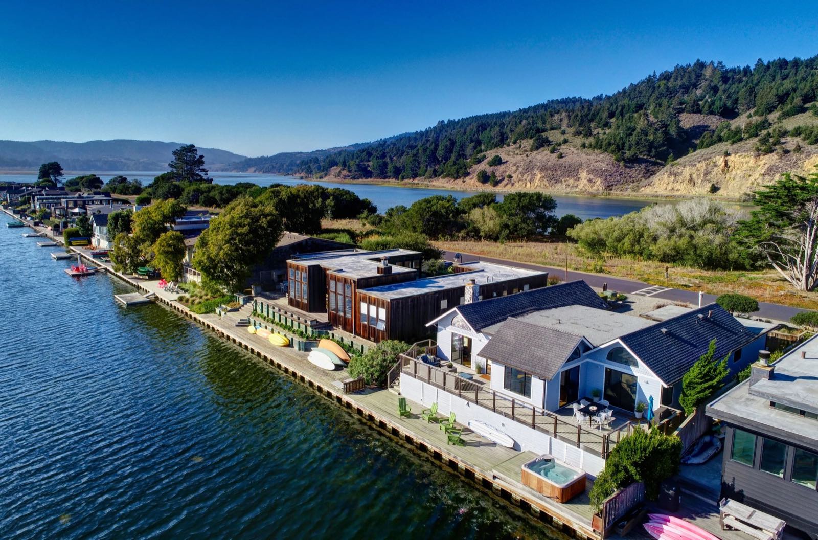 65 Dipsea Road on the Seadrift lagoon in Stinson Beach, sold by Cristina di Grazia