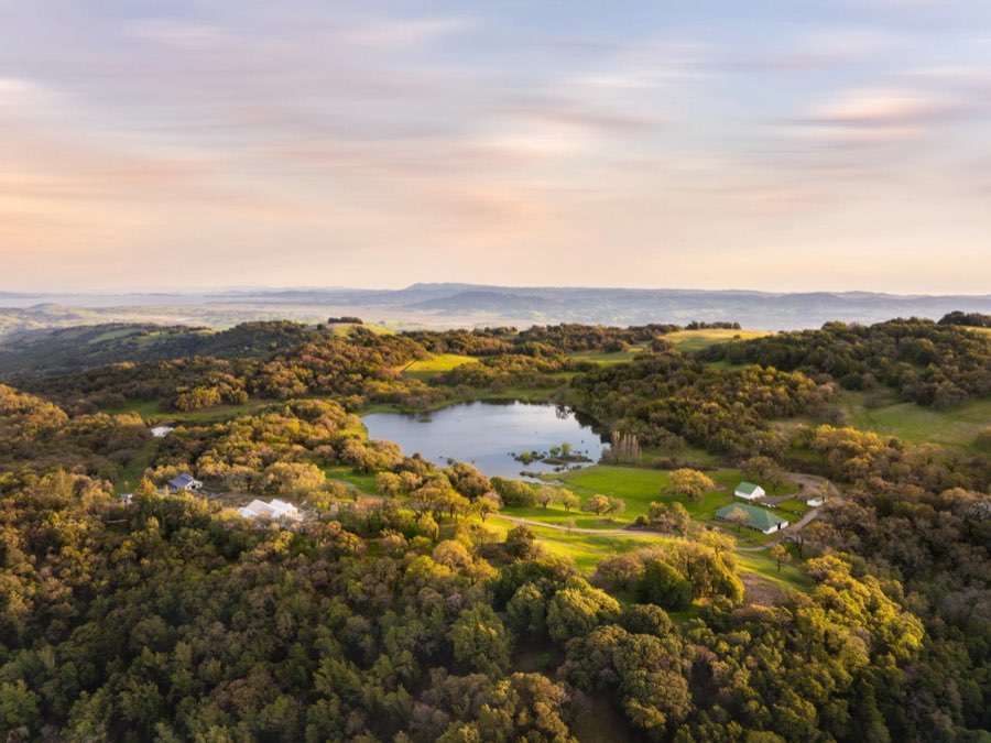 The Summit, a Sonoma Mountain estate whose seller Kristie Eddy represented